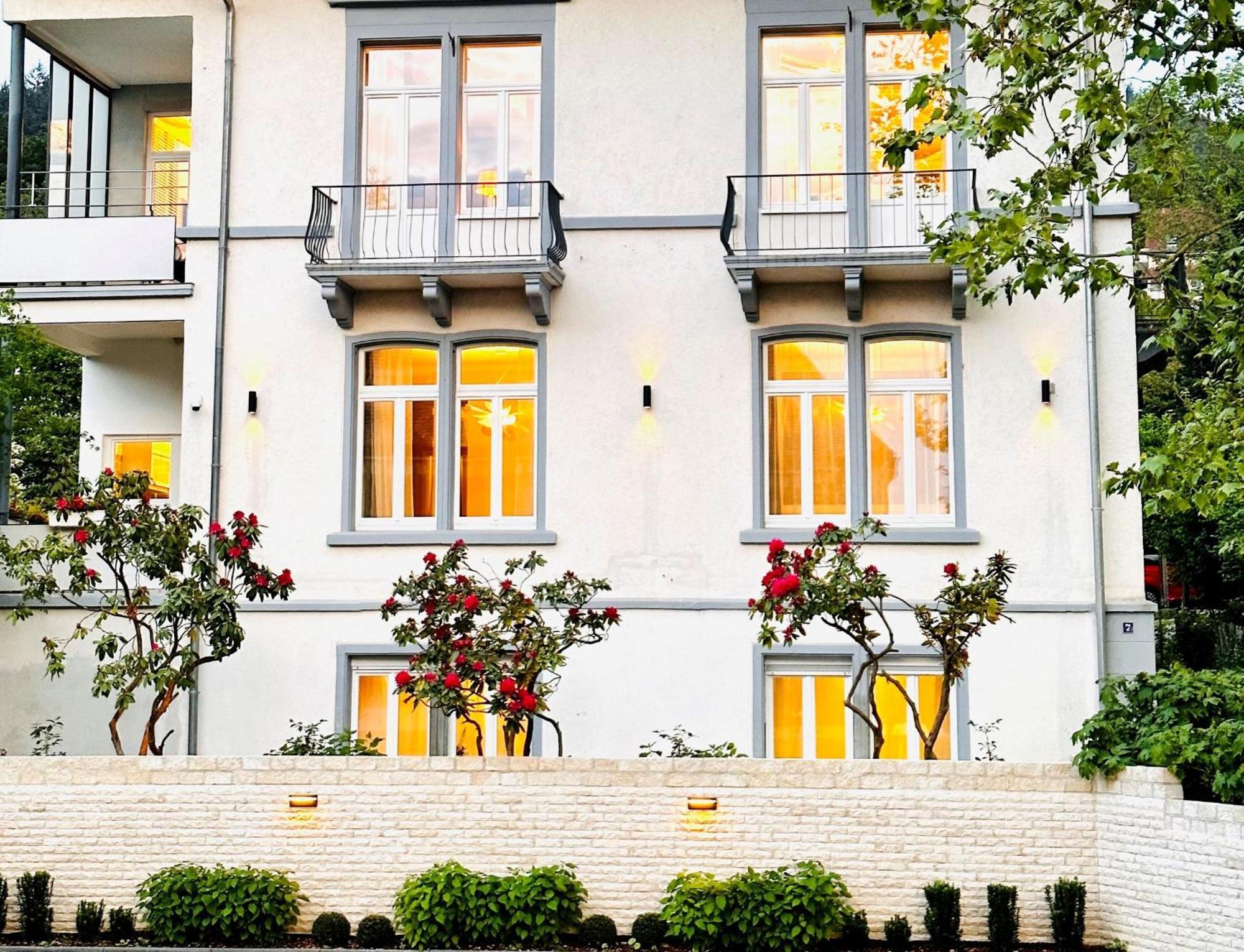 Villa Gloria - Fewo Suite Badenweiler Buitenkant foto